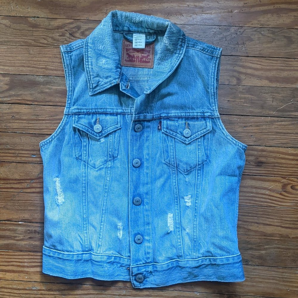 Levi's blue jean vest distressed size small